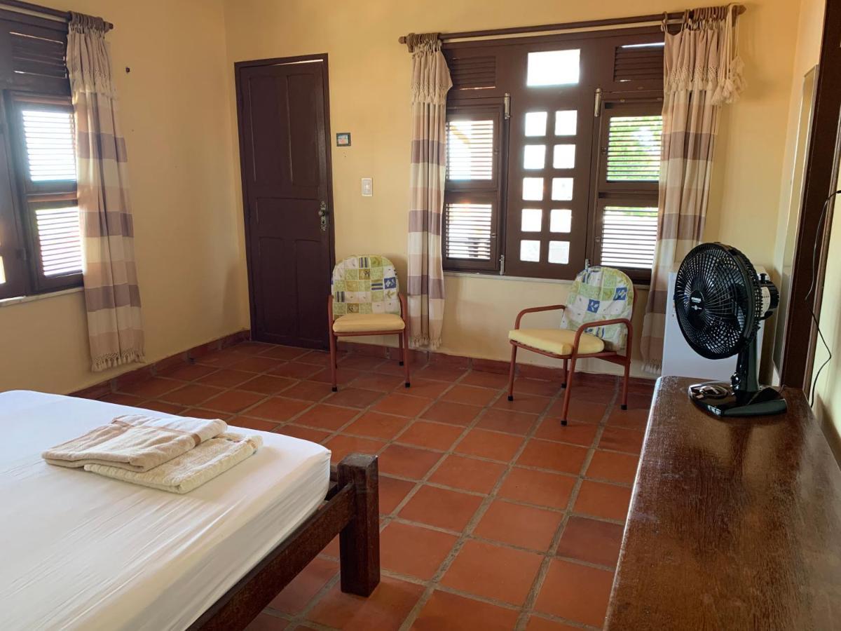 Morro Branco Suites - Hospedaria Morro Branco เบเบรีเบ ภายนอก รูปภาพ
